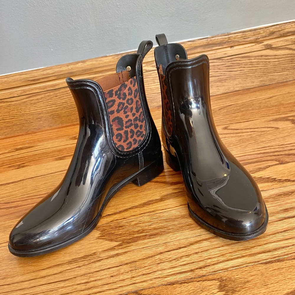 Gioseppo Ankle Cheetah Rain Boots